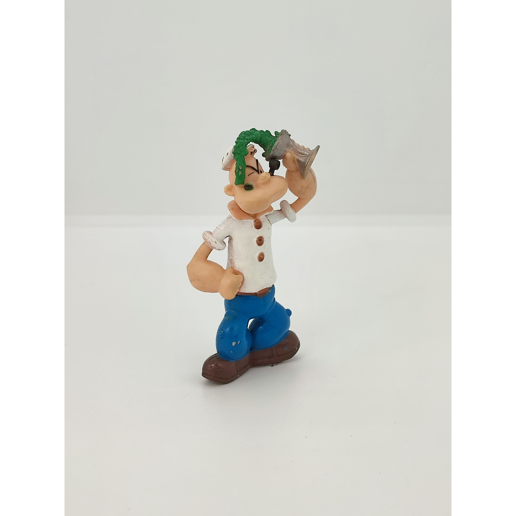 Boneco Marinheiro Popeye Comendo Espinafre