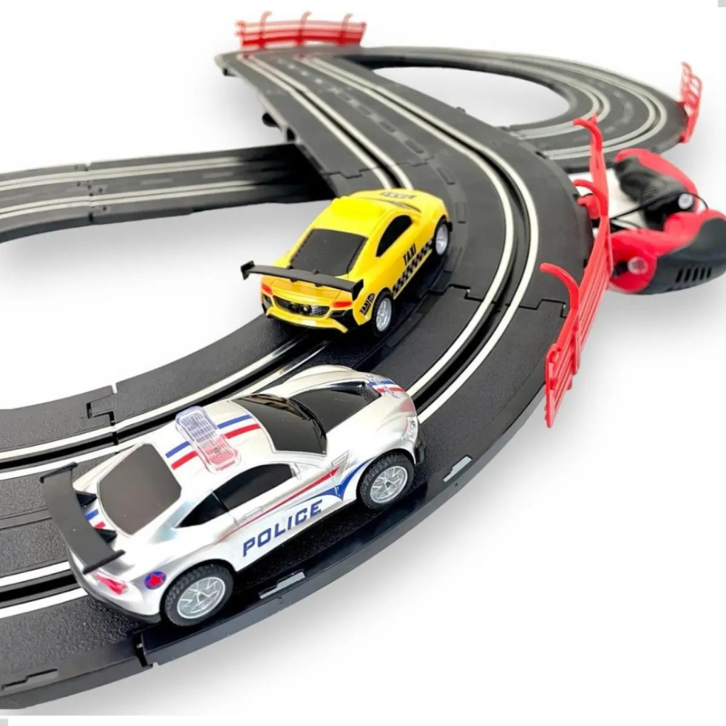 Autorama Elétrico 2,8m Pista Turbo Run 2 Carrinhos Luz Controle Duplo 3 Circuitos DM Toys