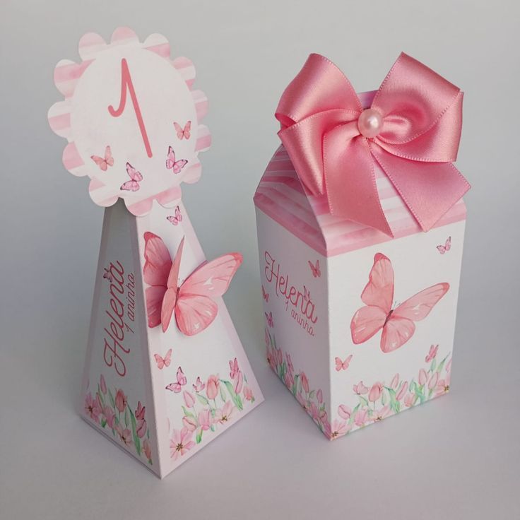 Kit Lembrancinhas Luxo Personalizadas Jardim Encantado com Laço – Milk Box + Pirâmide Borboleta (Qualquer Tema)
