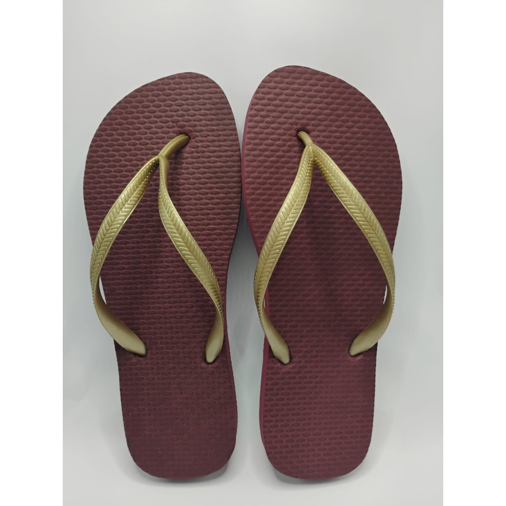 Kit 1 Par Chinelo Feminino Confortável +1 Par Tira Slim de Brinde  Leve, Antiderrapante Promoção e Estiloso
