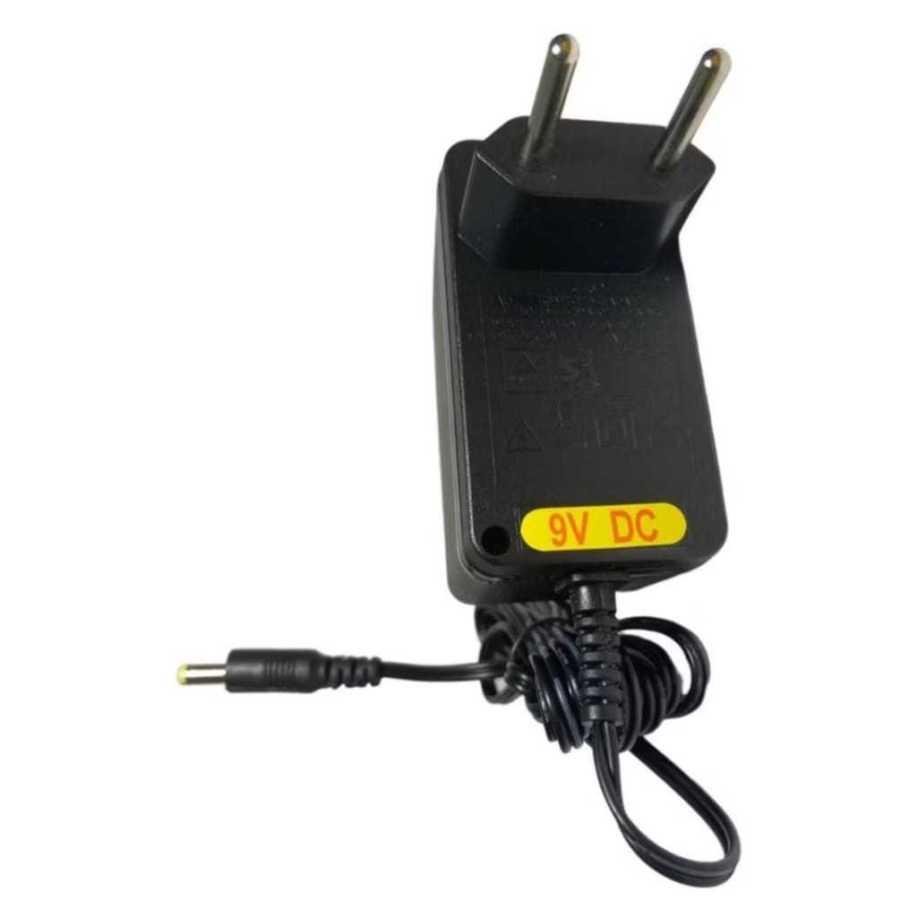 Fonte 9v 1a  Para Vários Equipamentos Plug P4
