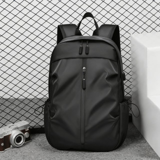 Mochila Unissex Leve Multifuncional 20L, Durável, com Compartimento para Notebook e Porta USB