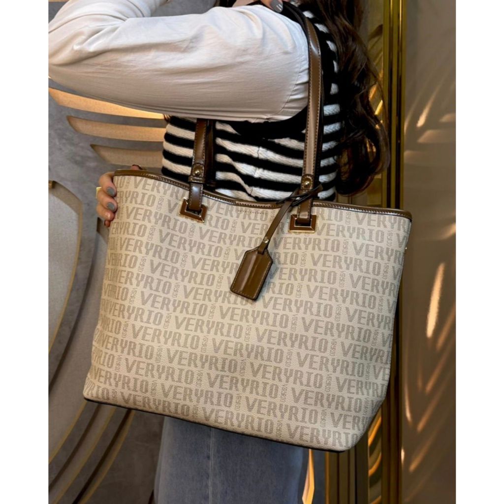 Bolsa Feminina Veryrio Tote Espaçosa Alça de Ombro e Transversal Estampa Holograma Luxuosa
