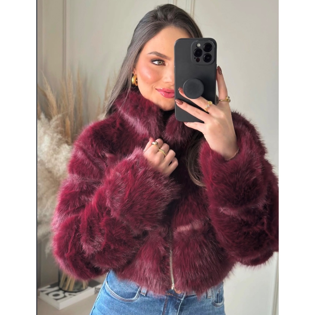 JQ PELINHOS Jaqueta Cropped Pelinhos Couro PU Feminina Peluciada Pelinhos Casaco Inverno Moda Gringa Blogueira