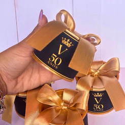 Tubolata Personalizada Preto com Dourado 5x6 cm| Lembrancinha de Luxo para Aniversário, Casamento, Chá de Bebê