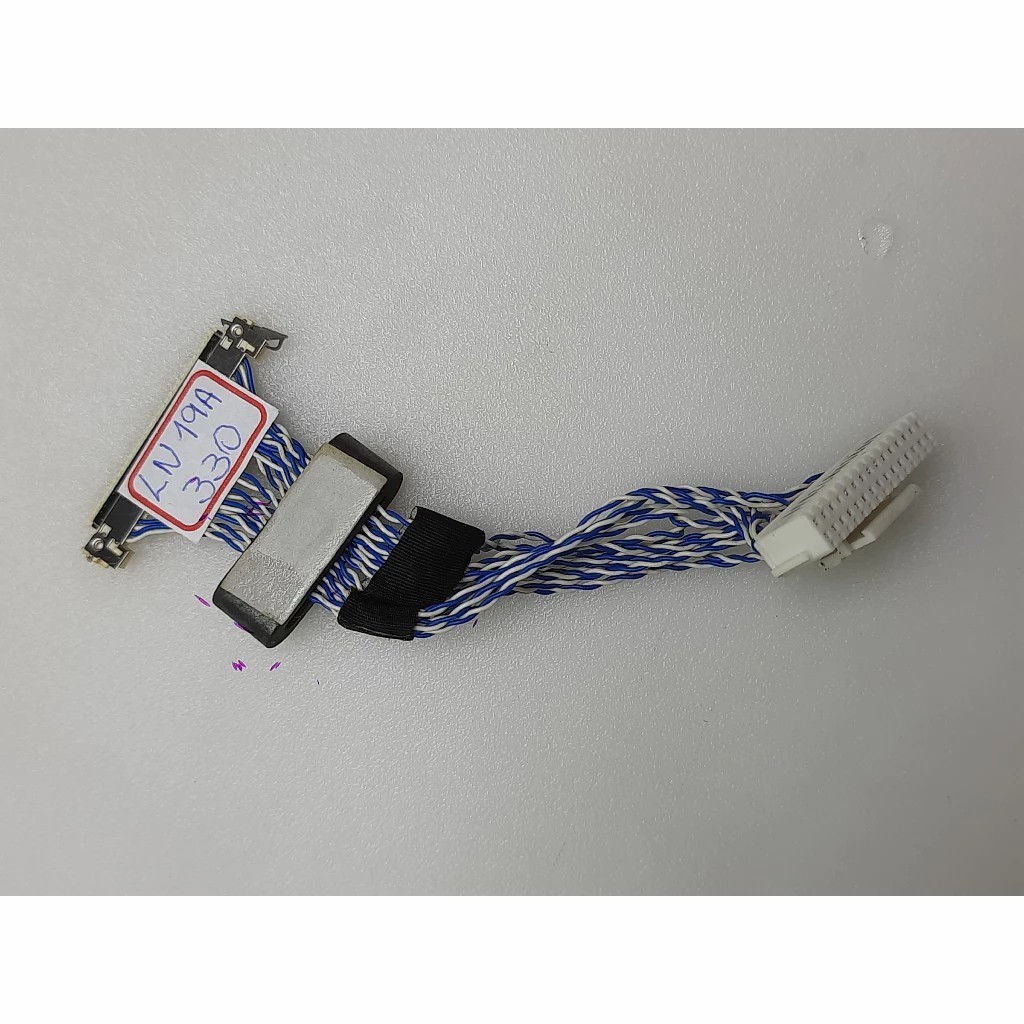 Cabo Flat TV Monitor Samsung LN19A330