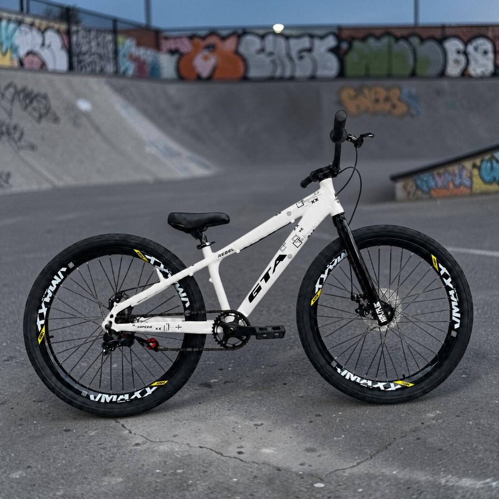 Bicicleta Aro 26 GTA Rebel Garfo Rígido Brutus Freeride Downhill Aro Rimaxx Bike Sem Marcha Grau Freio Disco Pneu Flame