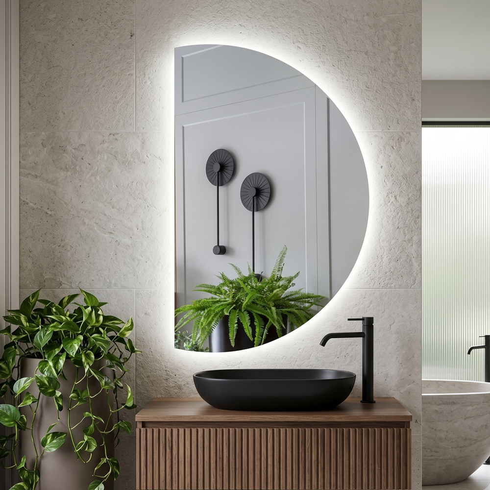 Espelho Decorativo MEIA LUA 80cm X 50cm Com Led à PILHA ou FONTE para Banheiro