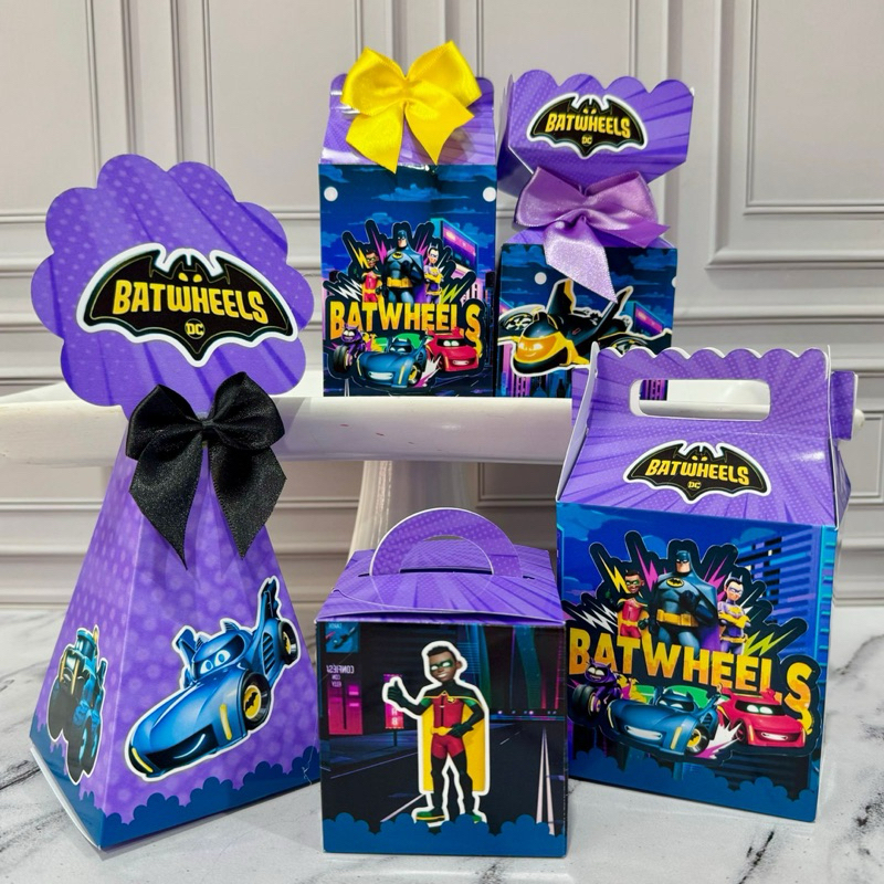 Kit Caixas Personalizadas Batwheels /festa/ aniversário/ mimo/ personalizados/ papelaria/lembrancinhas