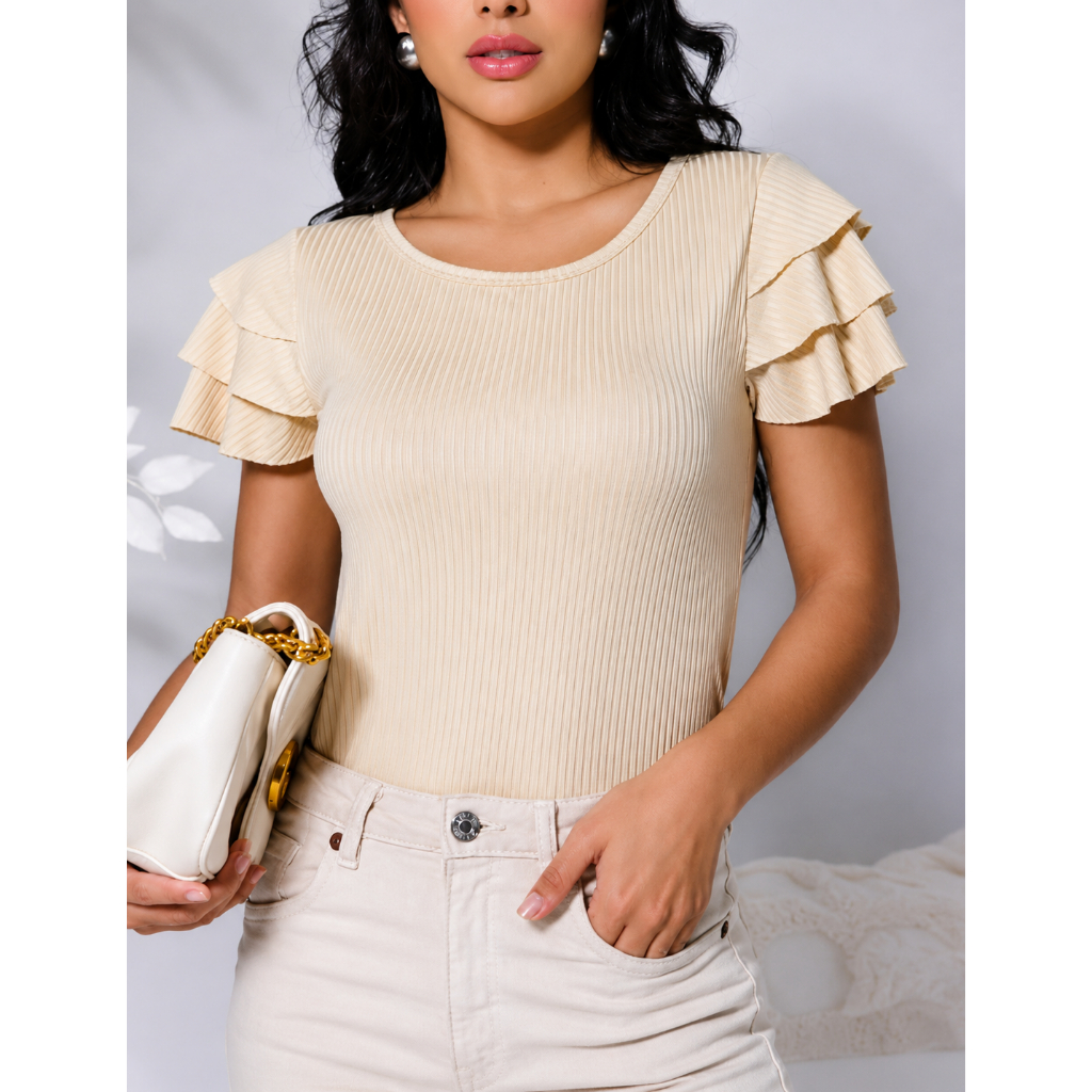 Blusa Feminina Canelada com 3 Babados Elegante Casual Tendência Moda Blogueira