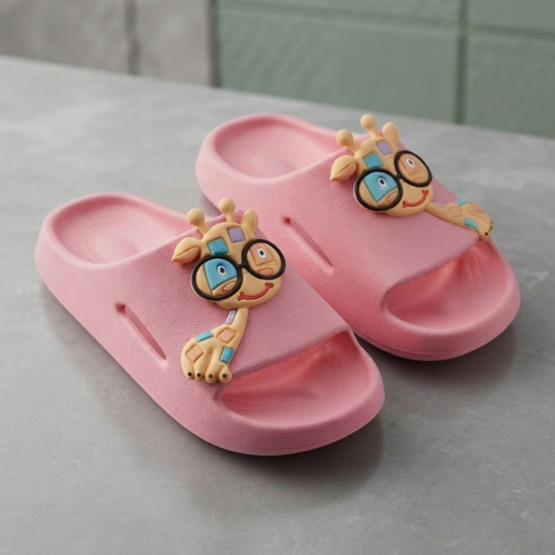 Chinelo Slide Infantil Feminino Nuvem Girafinha Macio Leve Antiderrapante Confortável Casual Menina Bebê Lançamento