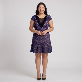 Vestido Feminino de Renda Azul| Preto com Forro Nude – Decote em V, Elegante, Delicado e Sofisticado - Manga Curta