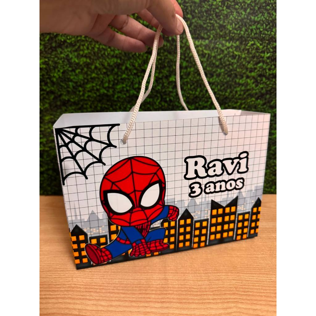 Sacolinha Surpresa G Homem Aranha Baby Branca Spider Personalizada com nome Festa Infantil Chá Aniversário Lembrancinhas