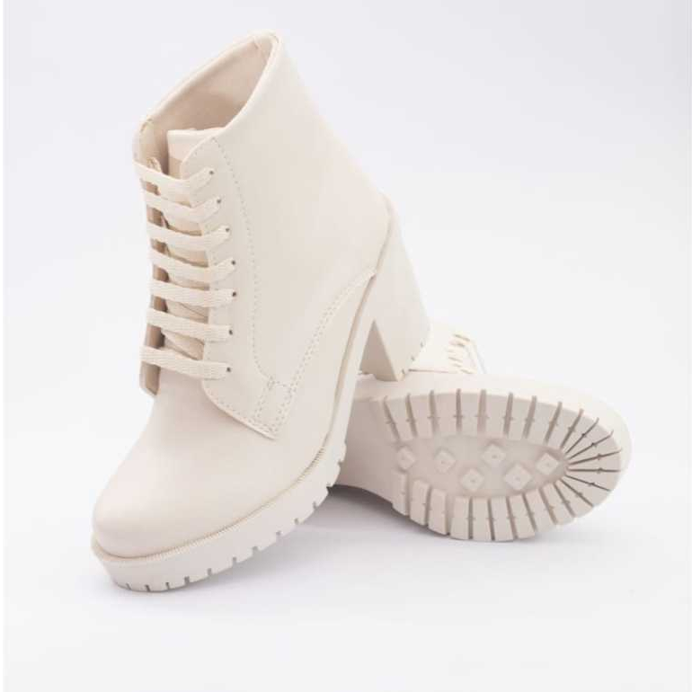 Bota Feminina de Salto Fosca Off whity Bege Cadarço