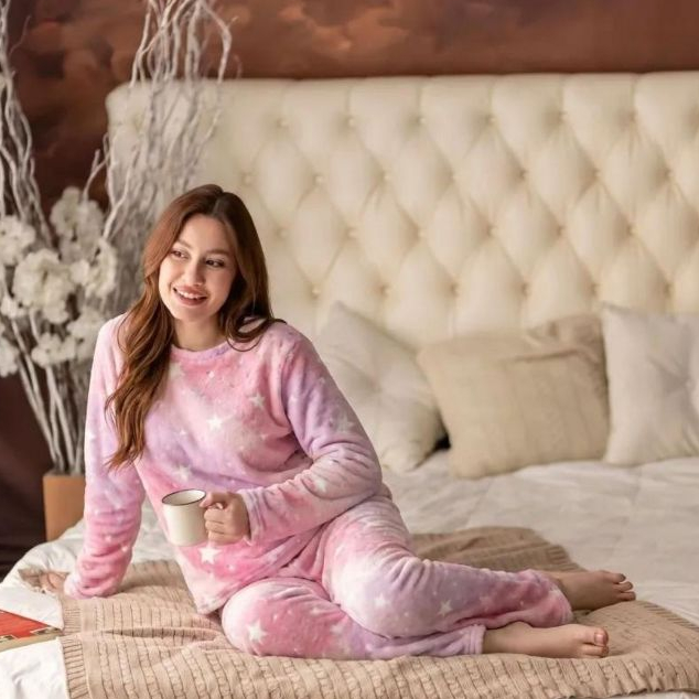 Pijama Feminino Longo Fleece Peludinho Fechado Inverno Quentinho Toque Macio Premium