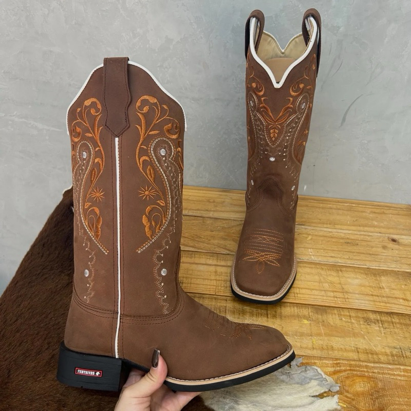 BOTA TEXANA COURO LEGÍTIMO BORDADO FLORENCIA SOLADO PRETO