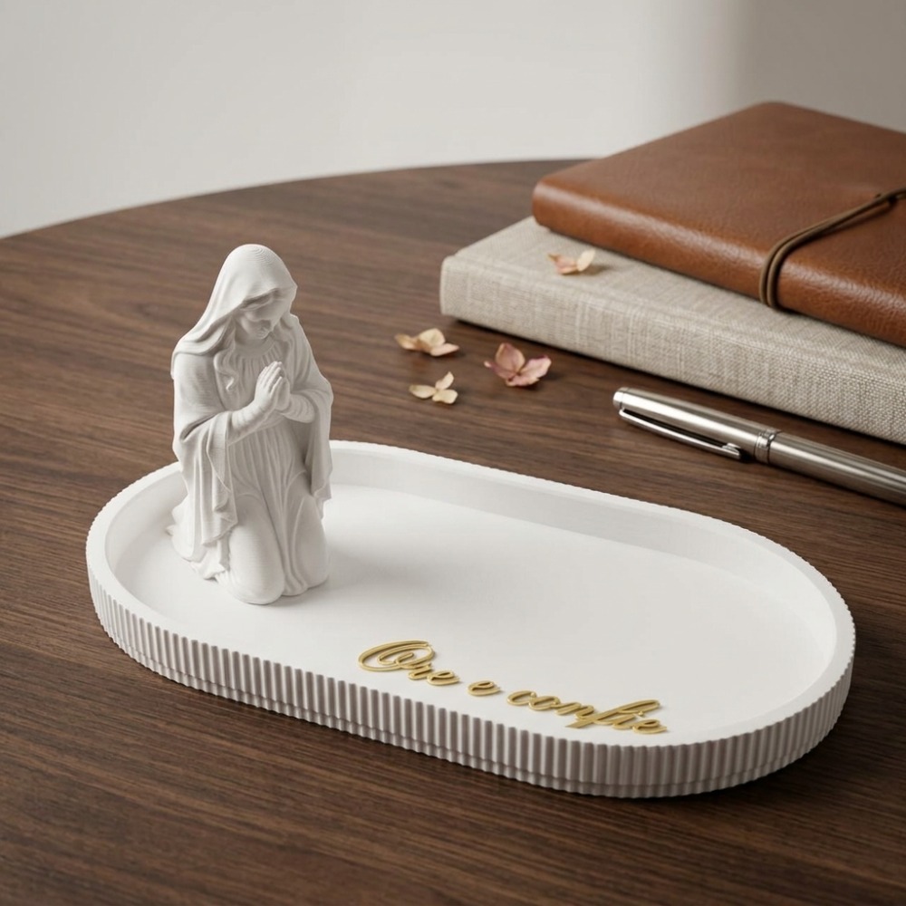 Imagem Suporte Decorativo Nossa Senhora com Bandeja Ore e Confie Imagem Religiosa Estatua Altar Decoracao Espiritual Branco