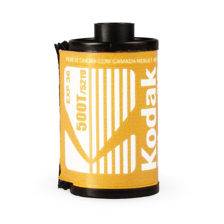 Filme fotográfico 35mm Kodak VISION3 500T/5219 ISO 500 Colorido 36 poses (REBOBINADO) em Oferta na Shopee