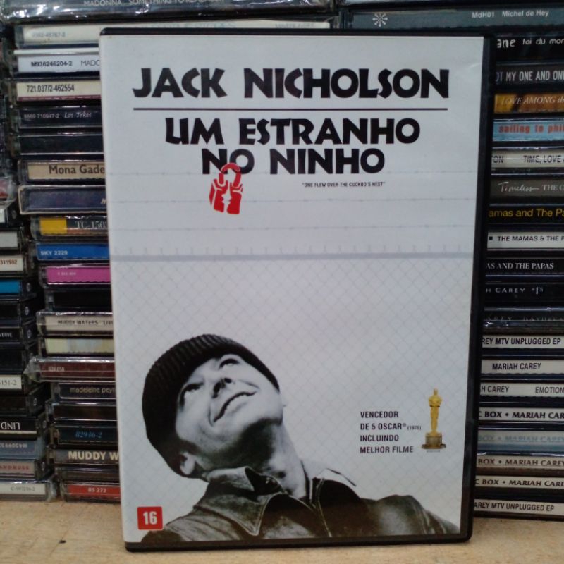 Um estranho no ninho - Dvd