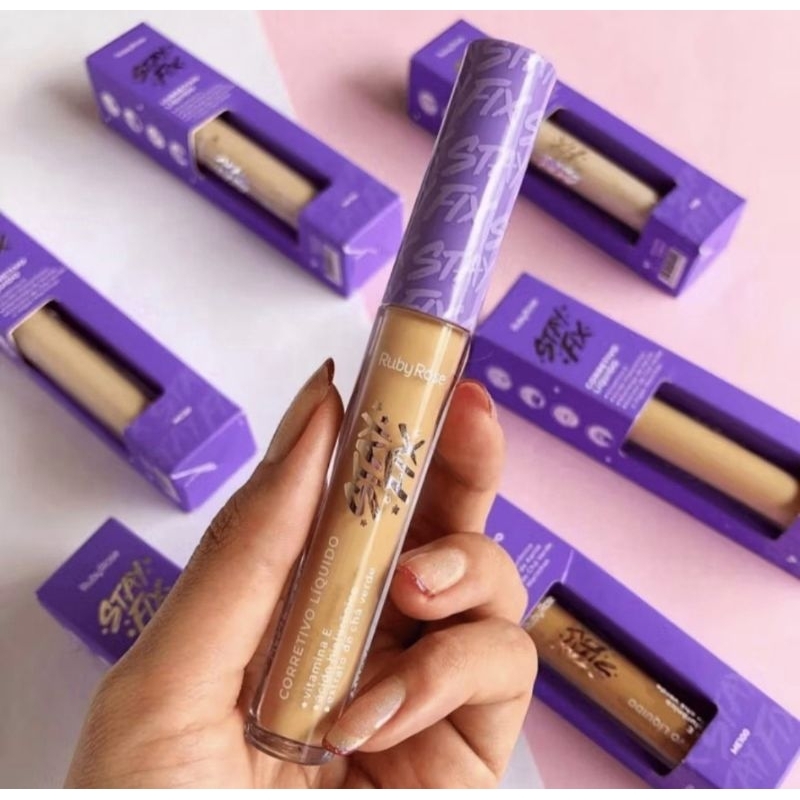 Corretivo Líquido Alta Cobertura - Corretivo Liquido Stay Fix Ruby Rose.