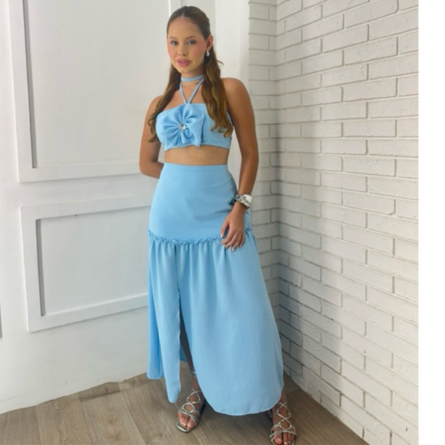 Conjunto Feminino Cropped Flor 3D e Saia Longa com Fenda – Look Elegante Moda Feminina