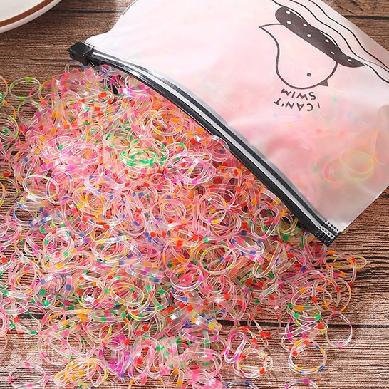 2000 Elásticos de Cabelo Coloridos Transparentes – Resistentes, Não Danificam, Ideais para Tranças e Penteados em Oferta na Shopee