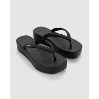 Chinelo Plataforma Ipanema Pluma UP salto 4,5 cm otimo para esporao macio e leve