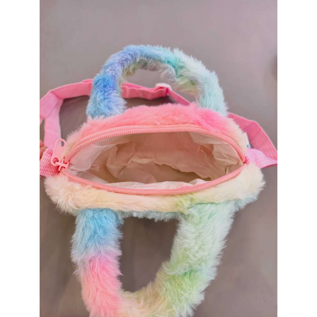 Bolsa de lado infantil pelucia unicornio com alça de mao — imagem 2 de 2