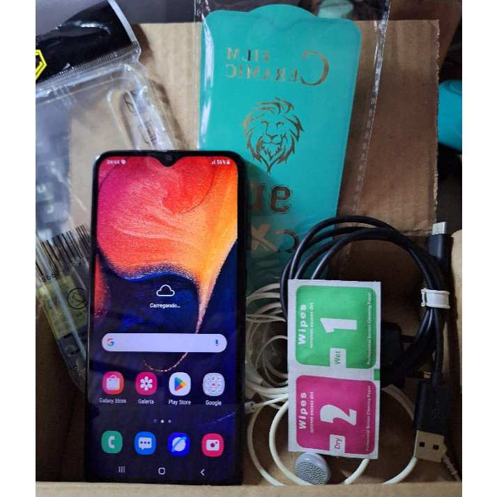 Celular Smartfone Samsung A50 128Gb completo, com acessórios, película, capa + Smartwatch