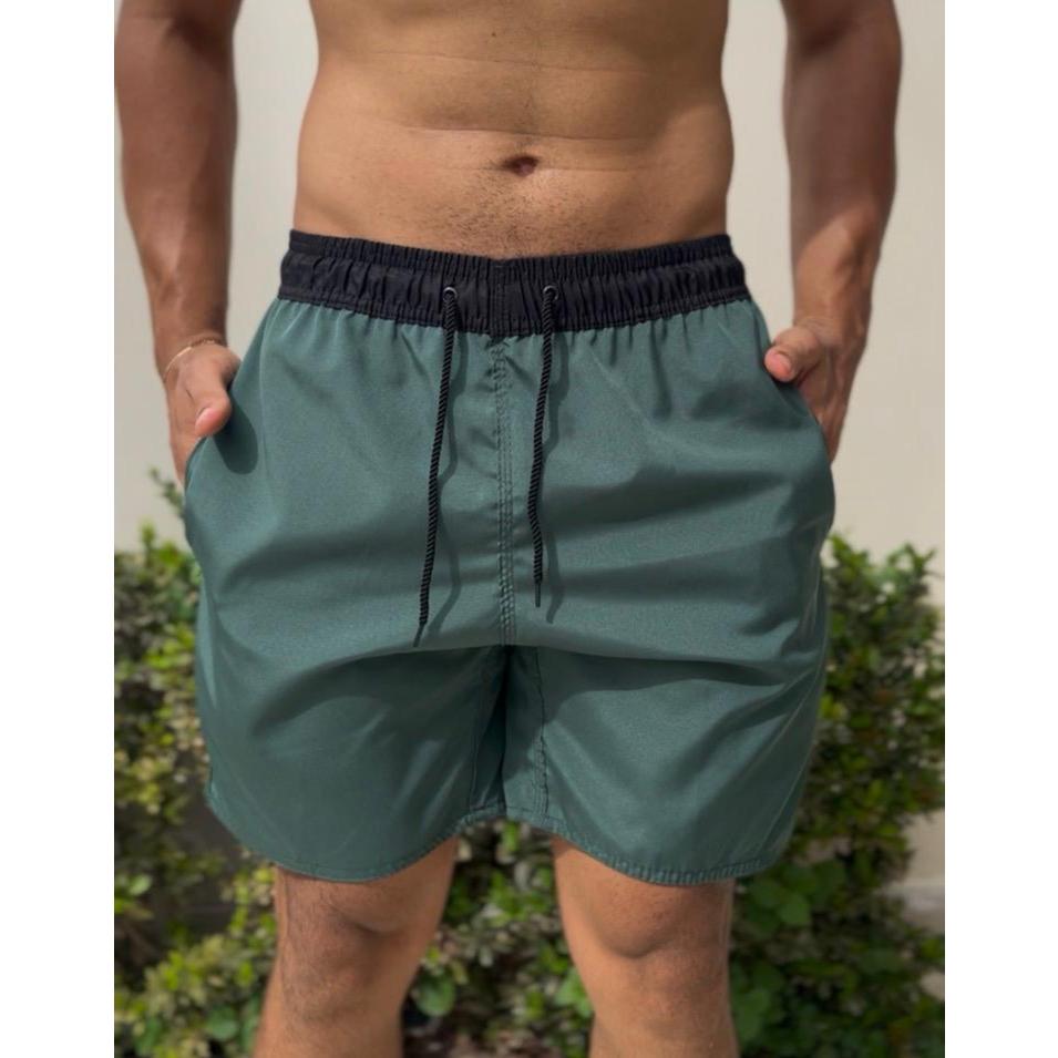 Short Masculino Tecido Liso Com Elastano Perfeito Bermuda para Academia Piscina e Dia a Dia
