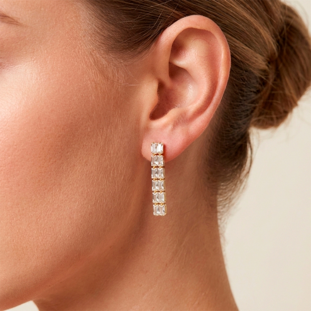 Brinco Longo Riviera Cristal Banhado a Ouro 18k Feminino Semi Joias