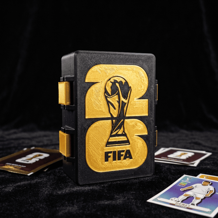 Porta Figurinhas Copa do Mundo 2026 – Organizador Premium 3D Cap. + 100 Unidades