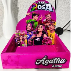 FESTA NA CAIXA | CESTA DE CAFÉ DA MANHÃ | CAIXA CENARIO DOS ROSA EMILY VICK PERSONALIZADA