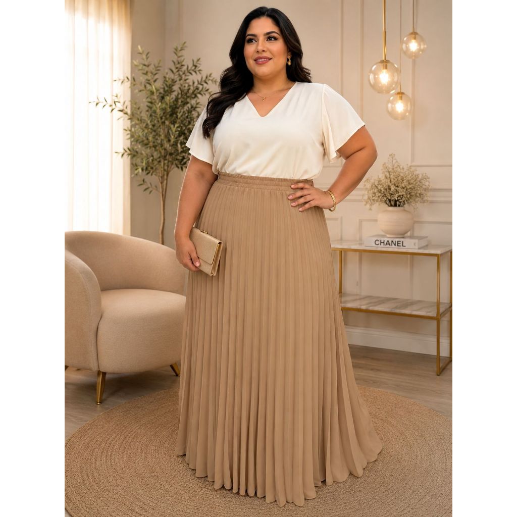 saia plus size longa plissada em crepe cintura alta com forro e elástico no cós elegante ideal para todas ocasiões.