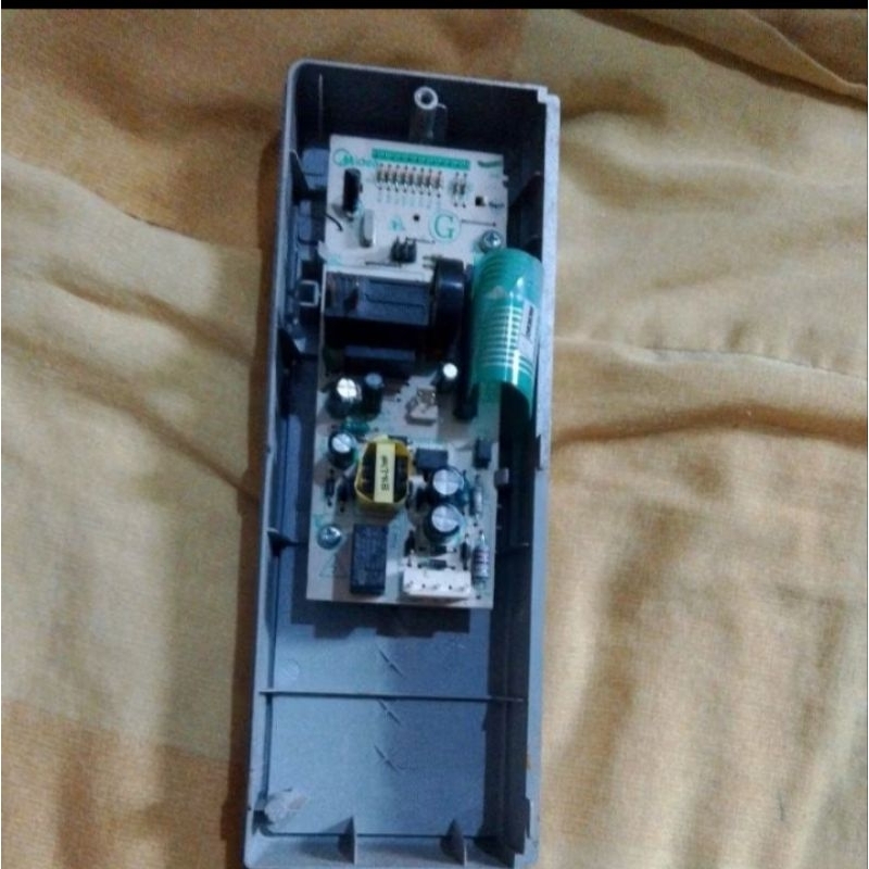 placa + painel C membrana boa micro-ondas Midea(MTFE21 /22) bivolt (Usado