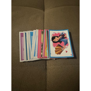 Lote com 43 Figurinhas do Albúm Disney Princess- Live Your Adventure- Com Repetições