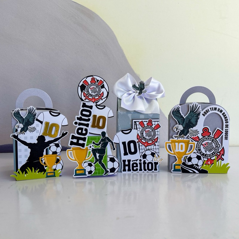 Kit Futebol Menino Personalizado com 20 Caixinhas – Festa Infantil Completa/lembrancinha/decoração.