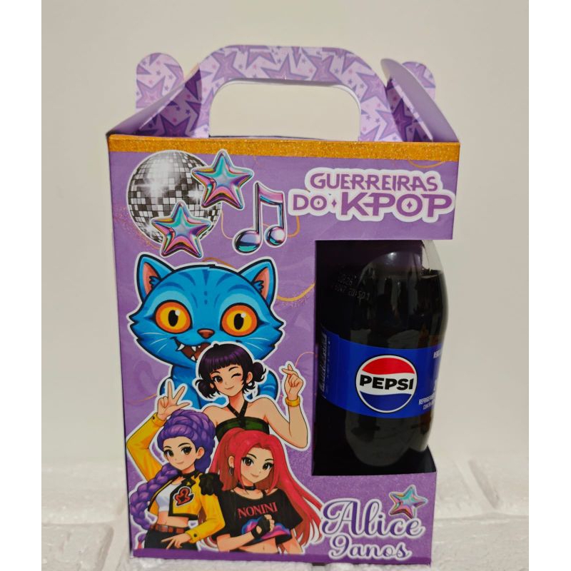 Caixa Maleta porta refrigerante Guerreiras do k-pop personalizada - aniversário - PEGUE E MONTE - lembrancinha/decoração