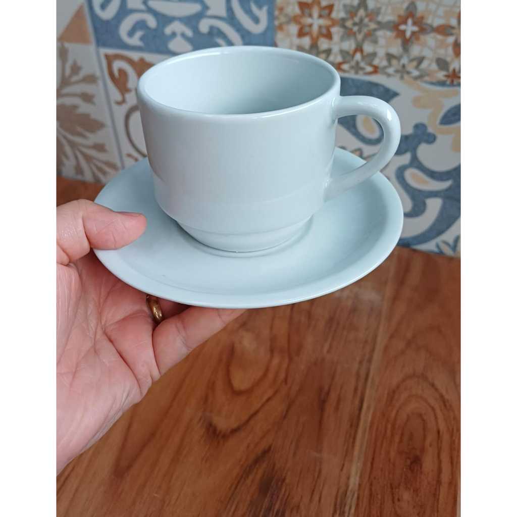 Xicara Hotel 200ml Com Pires em Porcelana Branco Para Cafe Cha Capuccino Presente