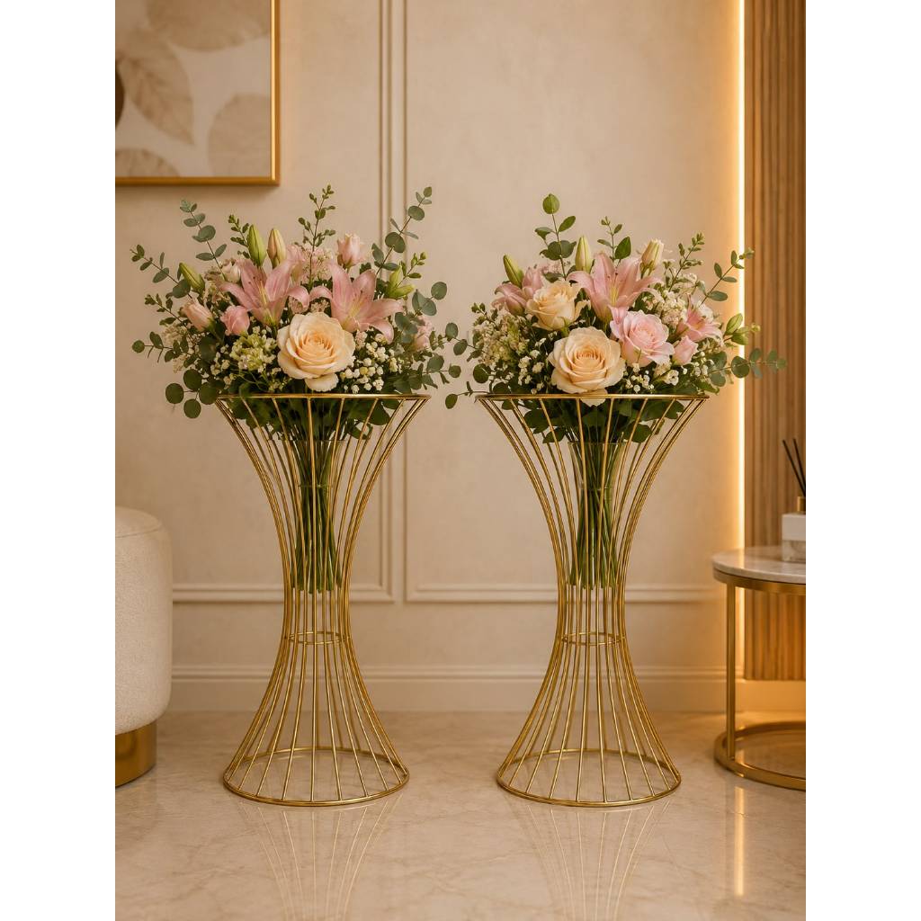 Kit 2 Vasos Decorativos de Ferro 50cm Dourado para Arranjos de Flores Festa Casamento Decoração