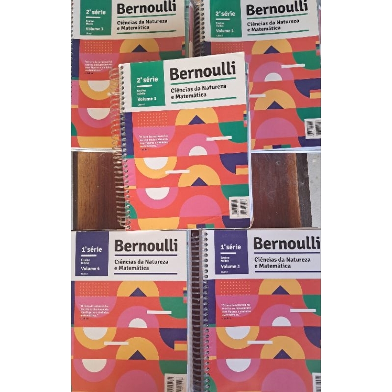 KIT 05 LIVROS ESCOLAR Bernoulli 1ª série LIVRO I V. 3 E 4 , 2ª série LIVRO I V. 1, 2 E 3 CIENCIAS NATUREZA E MATEMATICA