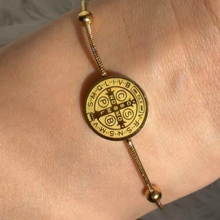 Pulseira Medalha de São Bento "Aço Inoxidável 316L - Proteção e Fé