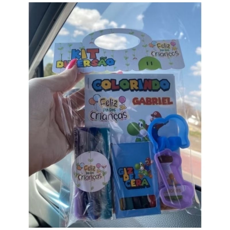 Lembrancinha de Aniversário Kit Diversão Personalizado Livro Colorir Giz Massinha Moldes Festa Infantil