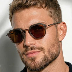 Oculos de Sol Marrom Premium Geométrico Tendencia Vintage Retro Em Alta Blogueira Virginia UV400