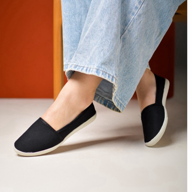 Sapatilha Feminina Casual Elegante Moderna Estilosa Leve Confortável Resistente Moleka Acessível