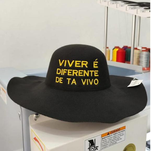 Chapeu Cata Ovo Bordado Personalizado com Frases.
