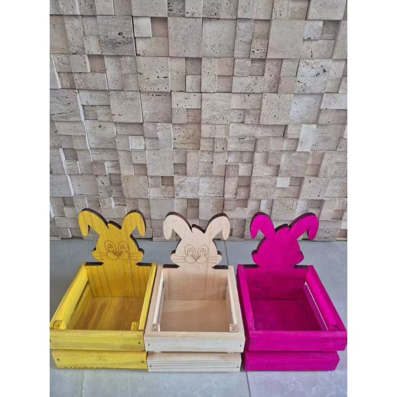 CAIXOTE QUADRADO MADEIRA PINUS | TAM.: 15X15X10CM | COELHINHO DA PÁSCOA | COELHO | OVOS | OVINHOS | CESTAS CHOCOLATES