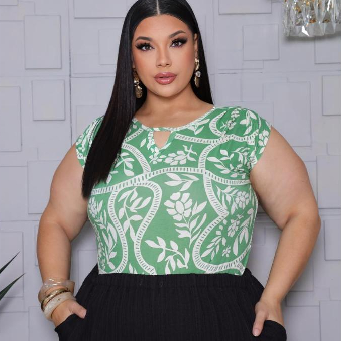 BLUSA PLUS SIZE MANGA MORCEGO DETALHE NO HOMBRO GOLA REDONDA VISCO LYCRA  FLORAL PREMIUM MALHA FRIA CASUAL ELEGANTE