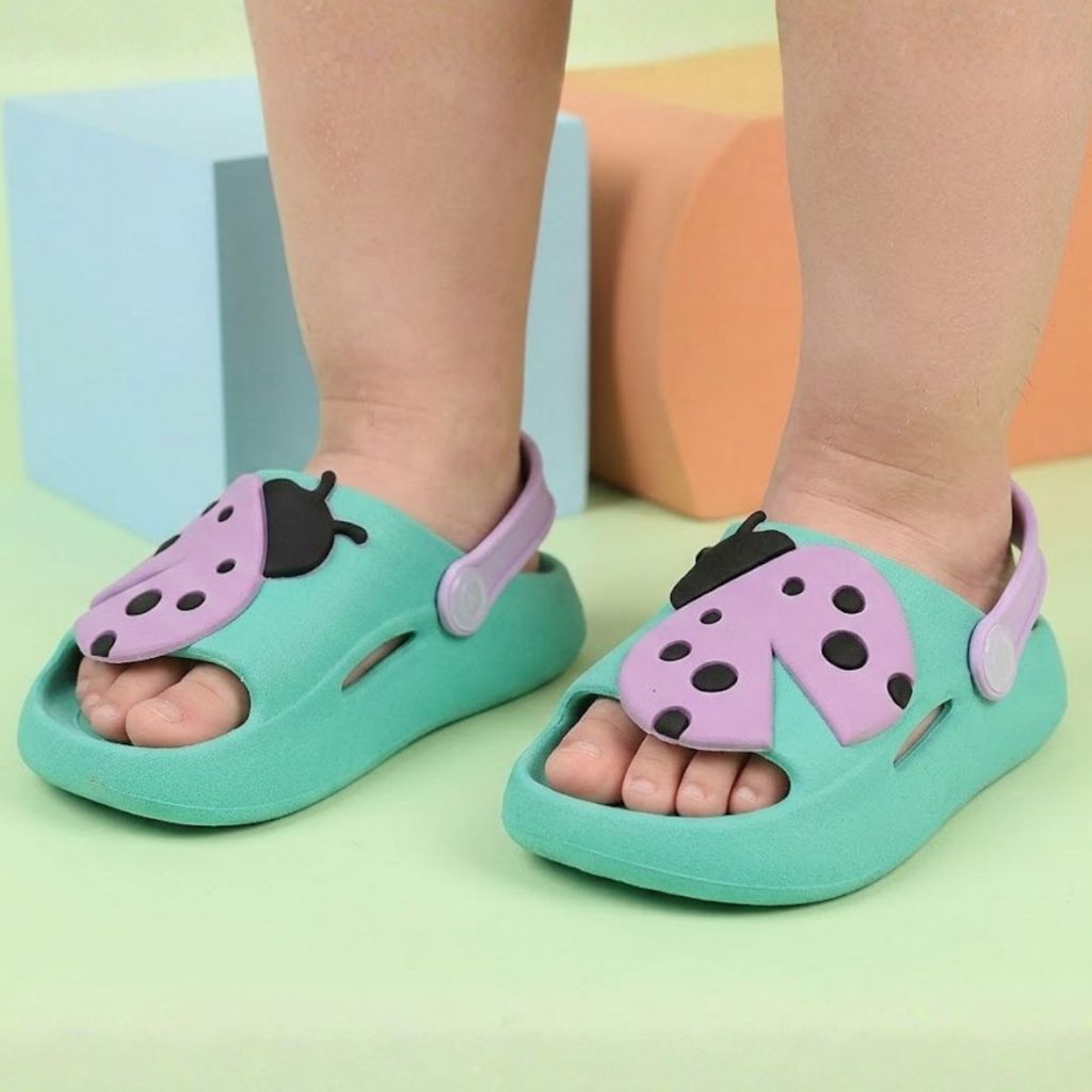 Chinelo Infantil Menina Lançamento Verão Joaninha Delicada Várias Cores Envio Imediato