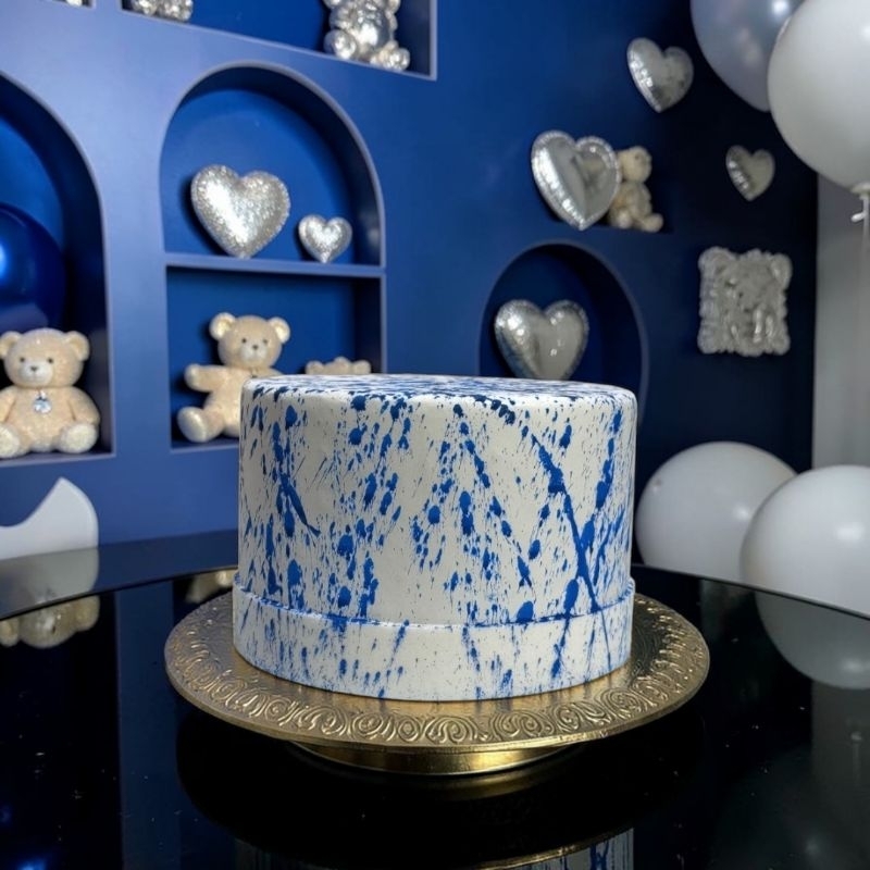 Bolo Fake EVA - Decoração Aniversário Branco com chapisco Azul Royal (15x10) - MINI BOLO